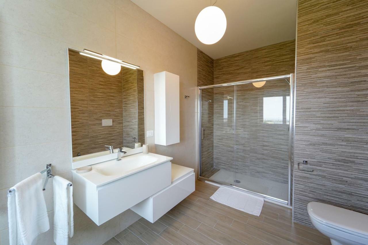 Wojtyla Airport Bari Bed & Breakfast エクステリア 写真