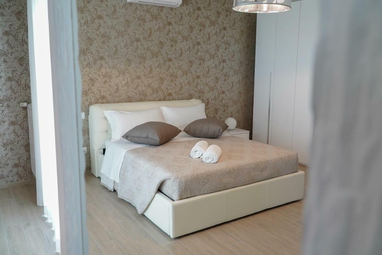 Wojtyla Airport Bari Bed & Breakfast エクステリア 写真