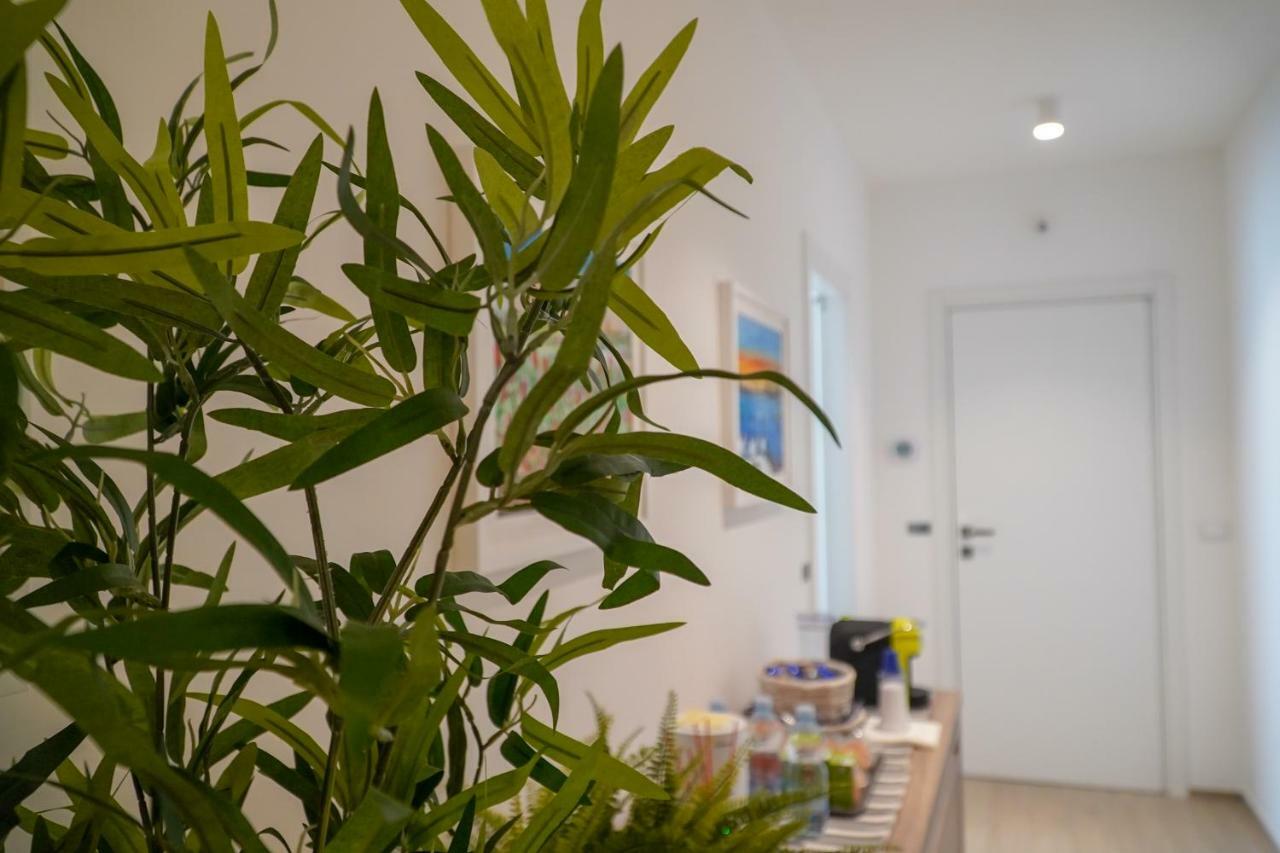 Wojtyla Airport Bari Bed & Breakfast エクステリア 写真