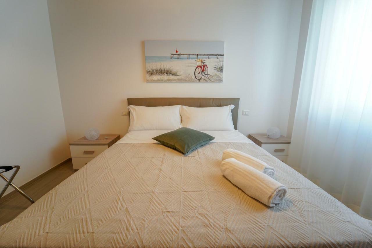 Wojtyla Airport Bari Bed & Breakfast エクステリア 写真