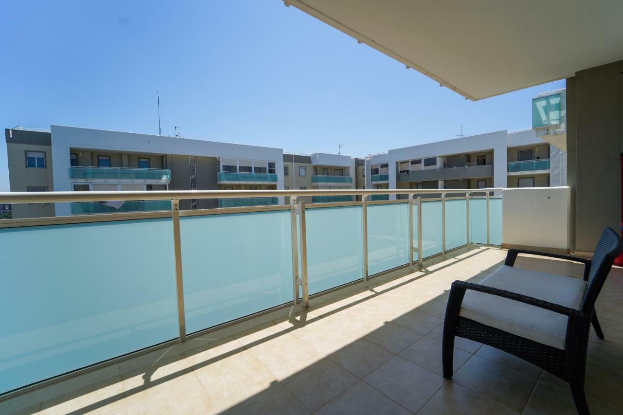 Wojtyla Airport Bari Bed & Breakfast エクステリア 写真